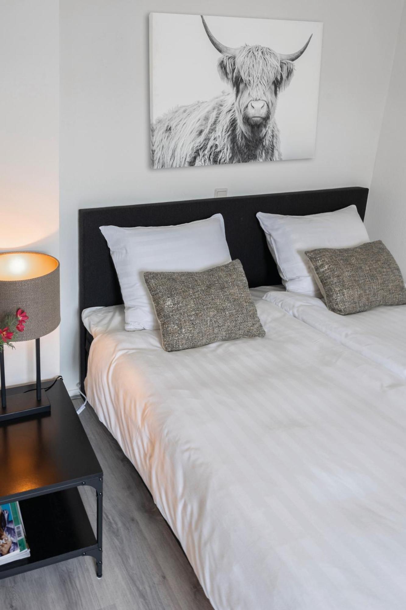 5p-home At Spot In Town Near Poppodium 013 Apartment Tilburg